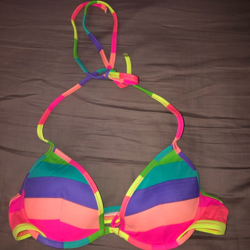 VS push up bikini top